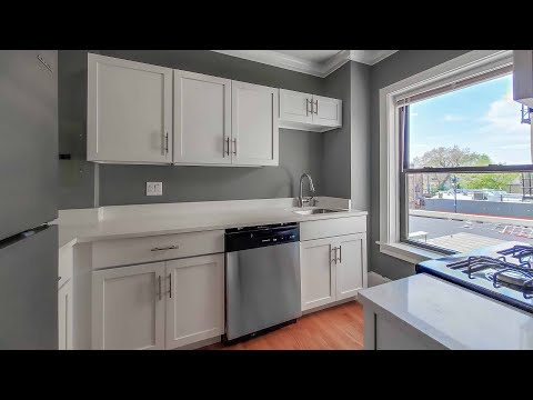 An updated Lincoln Park 3-bedroom, 2-bath #402W at The Patricians An updated Lincoln Park 3-bedroom, 2-bath #402W at The Patricians