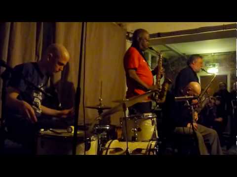 McPhee,Corsano,Coxhill,Parker @ Cafe Oto 10.03.10