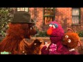 Sesame Street Season 43 Sneak Peek Baby Bear Comes Clean