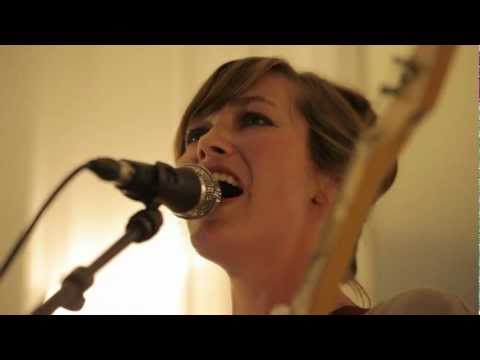 Mariama & Mina Tindle - Home Sessions Live #19