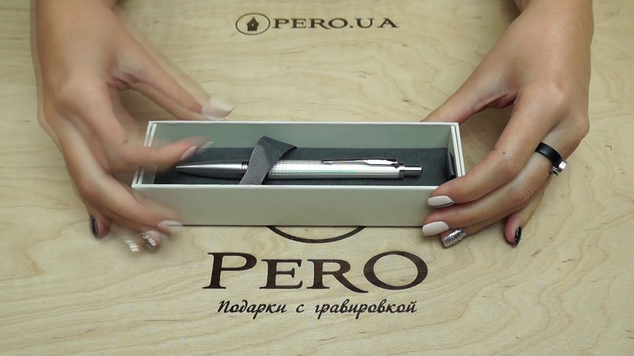 Кулькова ручка Parker URBAN 17 Premium Pearl Metal CT BP 32 132