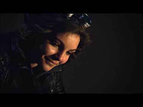 Multifemale ll Voodoo