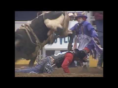 Skat Kat bucks Cody Custer - 99 PBR Nashville