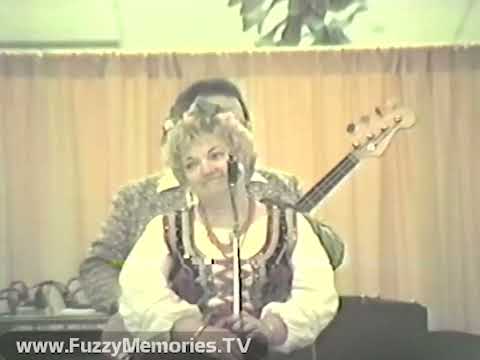 Eddie Blazonczyk's Versatones - Ford City Mall - 1980