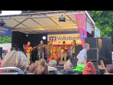 G-runs 'n Roses: The Misery River + Crossing the Minefield