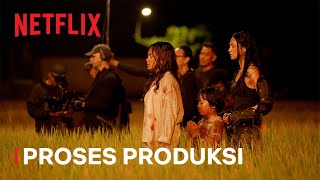 Download lagu Abadi Nan Jaya | Dikejar Zombi, Ini Cerita Epik dari Eva Celia! | Proses Produksi | Netflix mp3