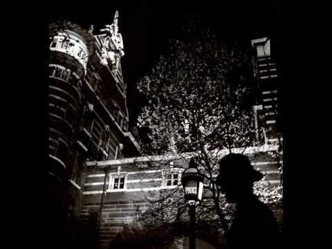 Swinging London: Love, You Funny Thing, 1932