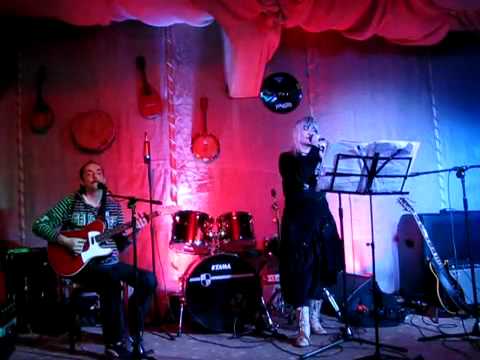 Magda Puskas si Valentin Moldovan - Sarutul proscris