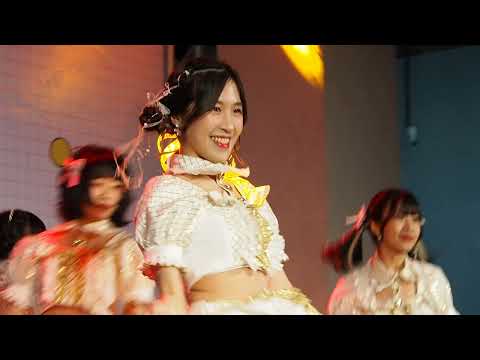 280822 [Fancam] Fanny Siam Dream -  love dictionary