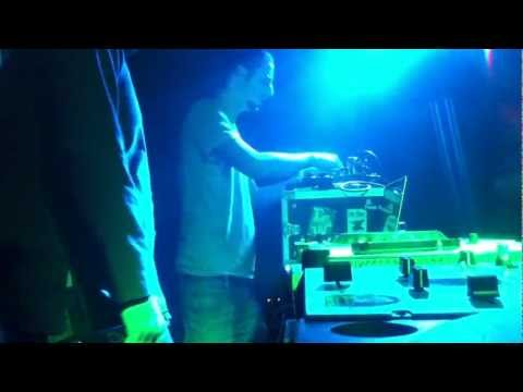 PANDA DUB - LIVE - DEVA - Astronaut Kru SoundSystem - Fischer's Pub