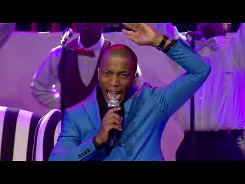 Ntate Kemang | Spirit Of Praise 6 ft Dumi Mkokstad