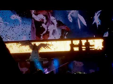 Delia ft.Kaira-pe aripi de vant (sala palatului)❤❤