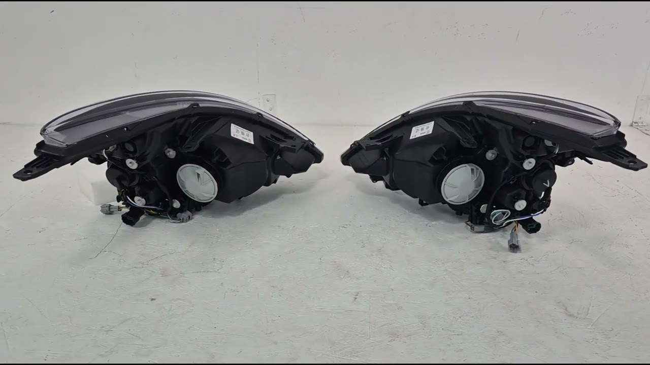 Nissan Teana 2008–2013 Sprednji žarometi (2 kosa) Video 1
