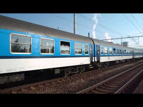 Odjezd vlaku R 440 Excelsior (ČD 362.083, zpoždění 9 min) - Kadaň-Prunéřov, 18. 6. 2013