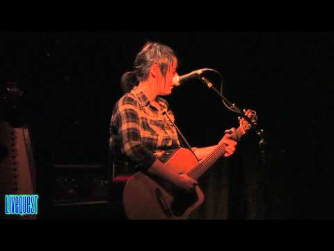 JULIE PEEL-innocence (LIVEQUEST #29)
