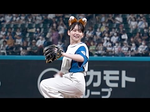 山田杏奈がきつね耳姿で始球式。ノーバンならずも「いつかは」と前向き/パナソニック エコナイター