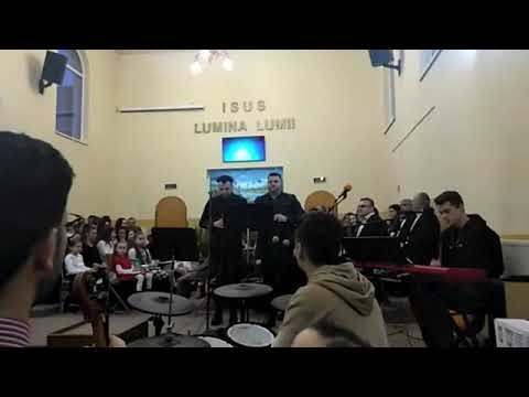 Grupul RUAH - Isus vine in curand