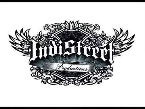 Right Love For The Wrong Girl BY: New Town Music