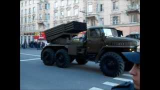 preview picture of video 'Military machines parade in Murmansk - Парад военной техники в Мурманске'