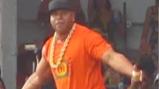 LL Cool J performs &quot;Doin It&quot; at the 2018 New Orleans jazz fest