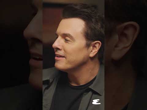 The Family Guy cast on making Mila Kunis sing #esquire #familyguy