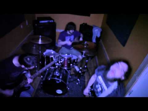The Pit - I Wanna Plant Bombs Everywhere (music video)