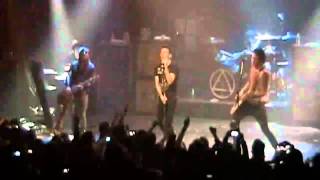 Dead By Sunrise - End Of The World [LIVE IN NYC] 2009 HD