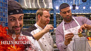 Nick Sneaks A Peak As The All Star Chefs Teach All Star Athletes | Hell's Kitchen