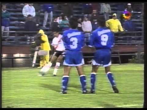 VELEZ 3 - RIVER 2 (TORNEO CLAUSURA 1996)