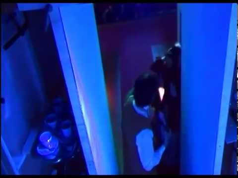 Notte turbolenta all' "HOTEL".........