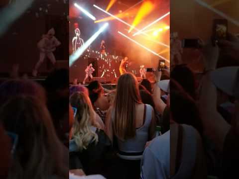 Die Antwoord - Fatty Boom Boom live Osheaga 2017