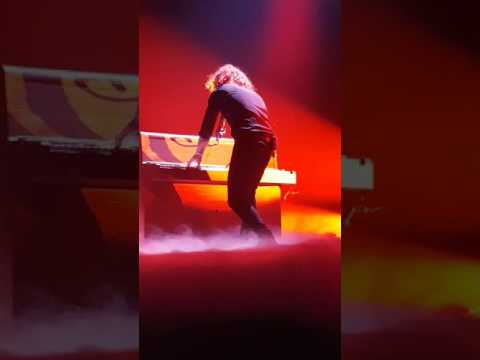 Julien Doré 01.03.2017 Strasbourg "Mes sombres archives"