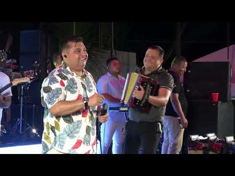 AMOR EN SILENCIO - Fiesta de cumpleaños de Marcos Petro - en Barranquilla