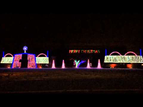 Cadger Dubstep Christmas Light Show 2013 "Wizards in Winter" Remix