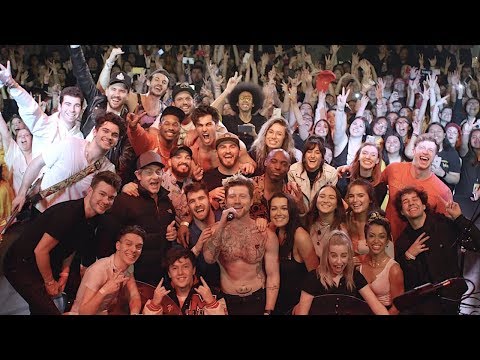 VLOG SQUAD ATTENDS OUR FINAL SHOW!!