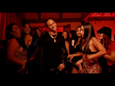 El Futuro Fuera De Orbita FT. Carlitos Junior, Gino Mella, Balbi El Chamaco - Manda La Ubi