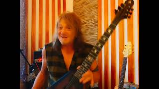 Video thumbnail for Kai Hansen (Helloween & Gamma Ray) reviews the Antonio guitar by AntonioGuitars