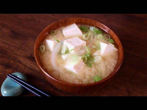 Miso Soup with Tofu and Onion - Japanese Cooking 101
