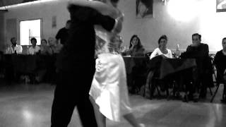 Ariel Taritolay y Natasha Arape en Porteño y Bailarin 1