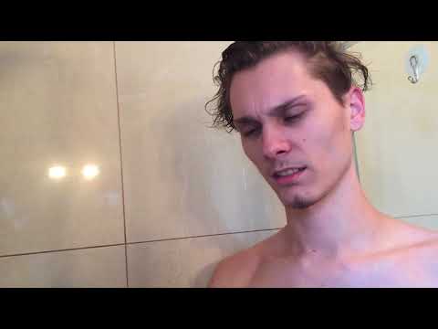 Strange Organics Shampoo Advert