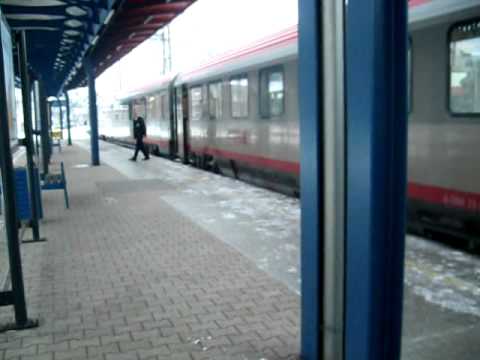 Ústí nad Labem  hlavní nádraží - hlášení Spěšného vlaku 1696