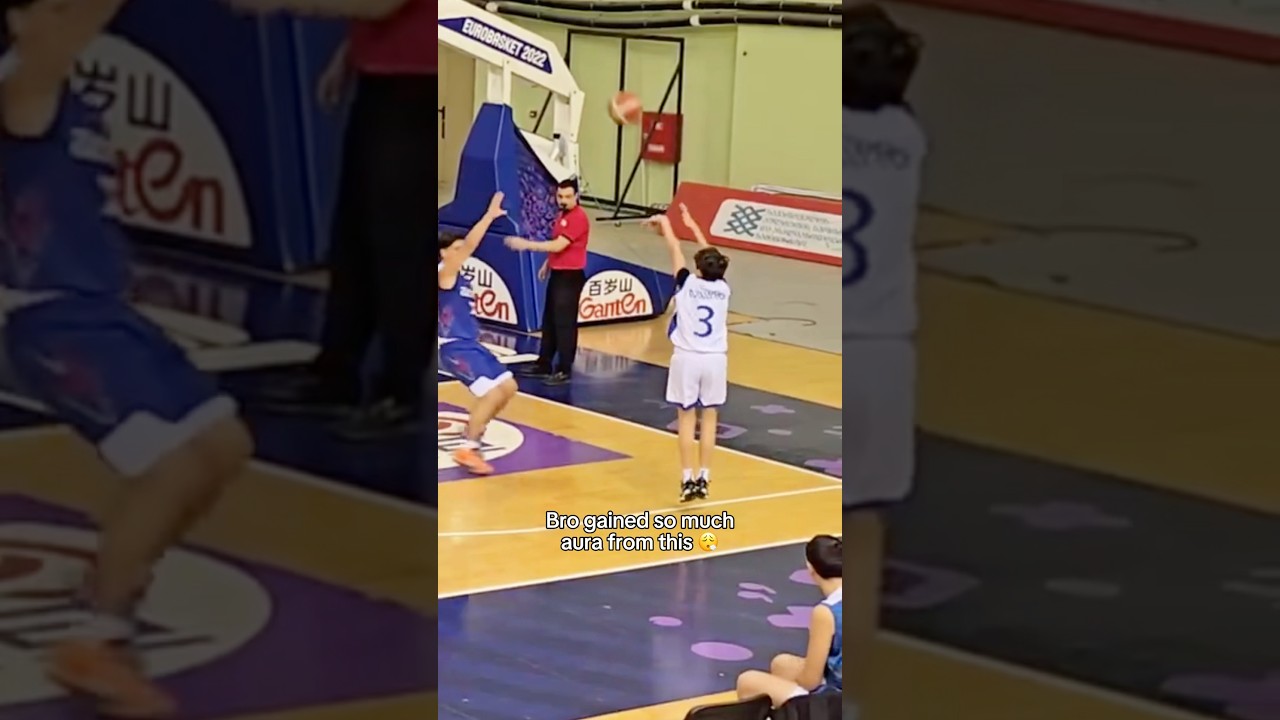 Didn’t look at the ball once 😎 (via Basket Production/YT) #basketball #europe #viral #shorts
