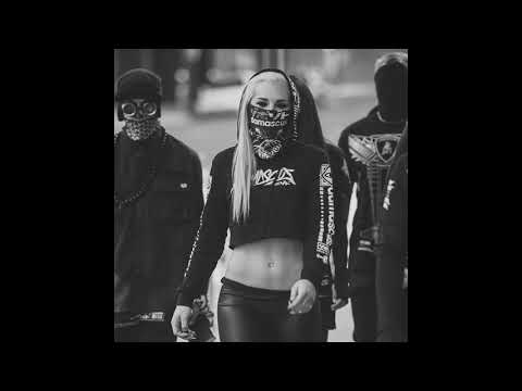 BLIZKIA IZTOK  - ТЪИ МОЯ ХУЛИГАНКА