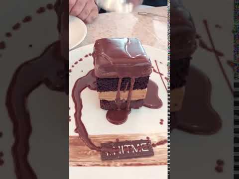 Sheikh Hamdan eats at Catch in New York