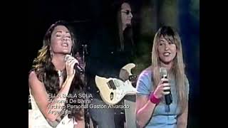 ELLA BAILA SOLA  Amores De Barra