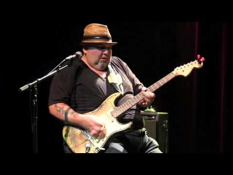 POPA CHUBBY  