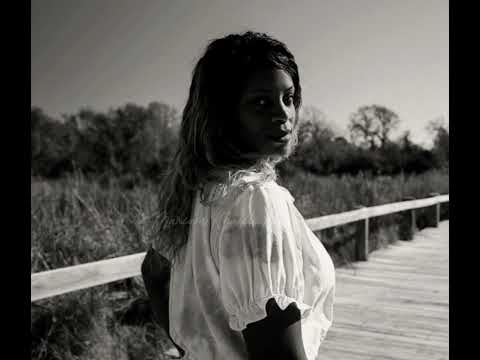 Favorite Girl Capella Grey ft JusQuinn