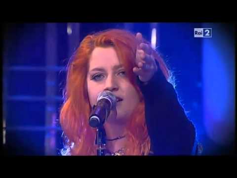 NOEMI - VUOTO A PERDERE - live