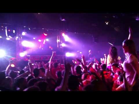 Afrojack @ Music Hall - Pacha On Acid.MOV