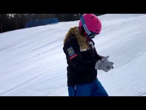 Veronica Smedh instruerar knävinklar 2016-03-29